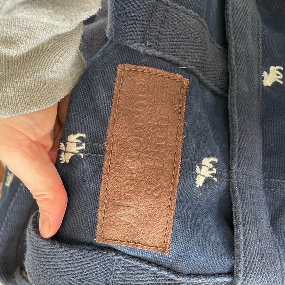 Abercrombie and Fitch Vintage Moose Print Duffle Weekender Travel Bag One Size - Picture 3 of 8